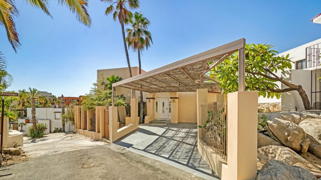 Los Cabos Cabo Bello Casa Granite, situated in the beachside gated community of Cabo Bello, brings together coastal living and everyday comfort just a short stroll from the swimmable beach. The main residence features three bedrooms and three bathrooms, of which two of these bedrooms are on a separate and private side of the house sharing an ocean for sale