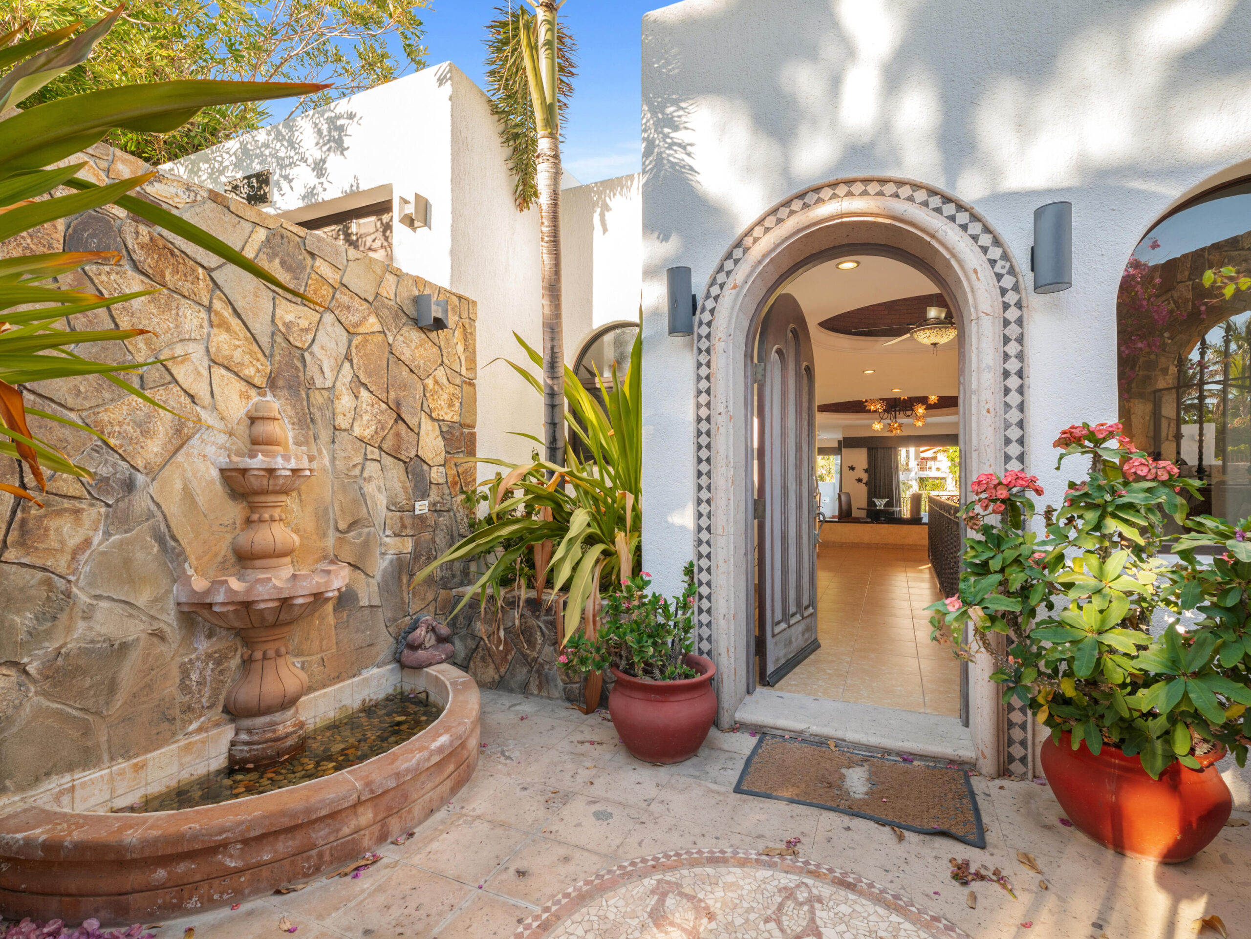 Los Cabos Pedregal Csl This brand-new home in Pedregal offers stunning Pacific Ocean for sale