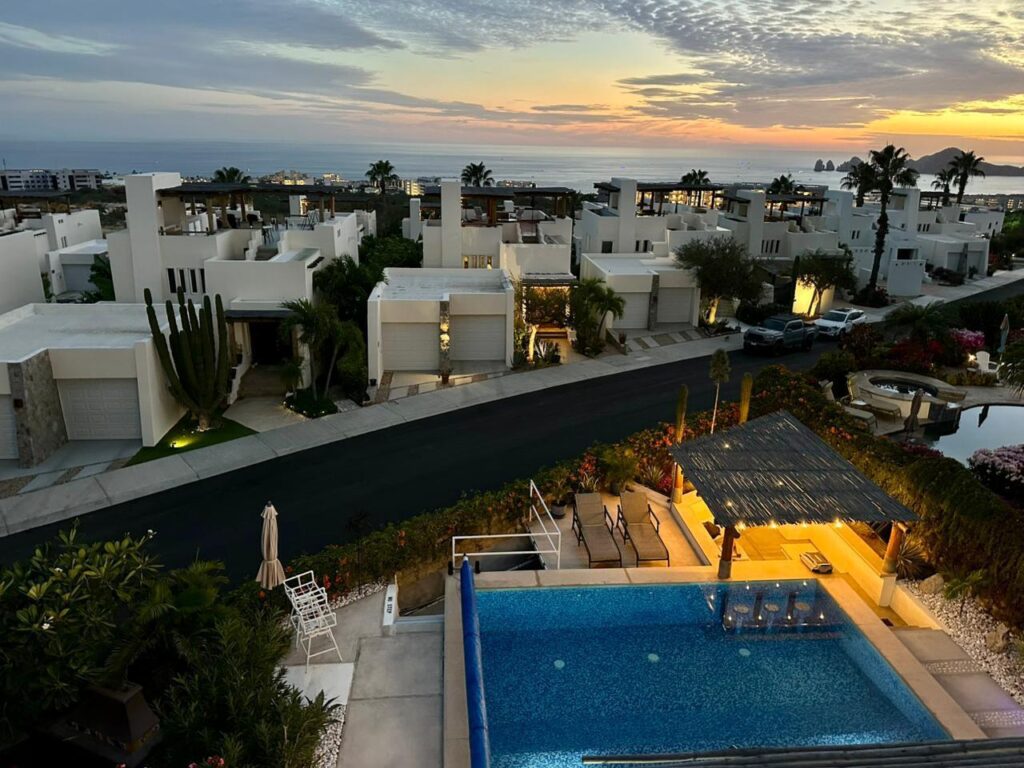 Los Cabos Solesta Introducing Solesta Luxury Residences, perched upon the highest elevation within Club Campestre, San Jose del Cabo. Commanding spectacular ocean, mountain, and golf course for sale